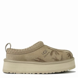 UGG Women's Tazz Platform Erewhon Camel